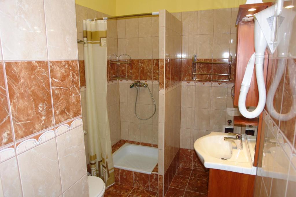 Holdlux Apartmanok Sárvár Rom bilde