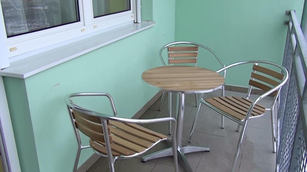 Holdlux Apartmanok Sárvár Rom bilde